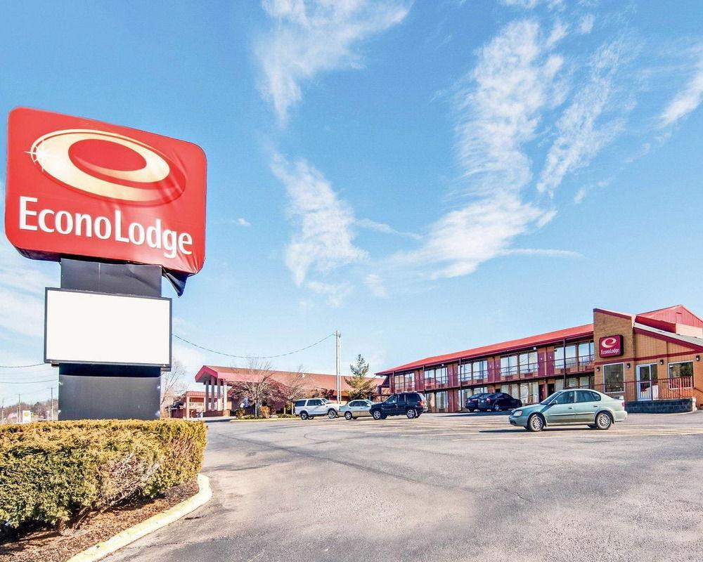Econo Lodge Marion I-81 Exterior photo